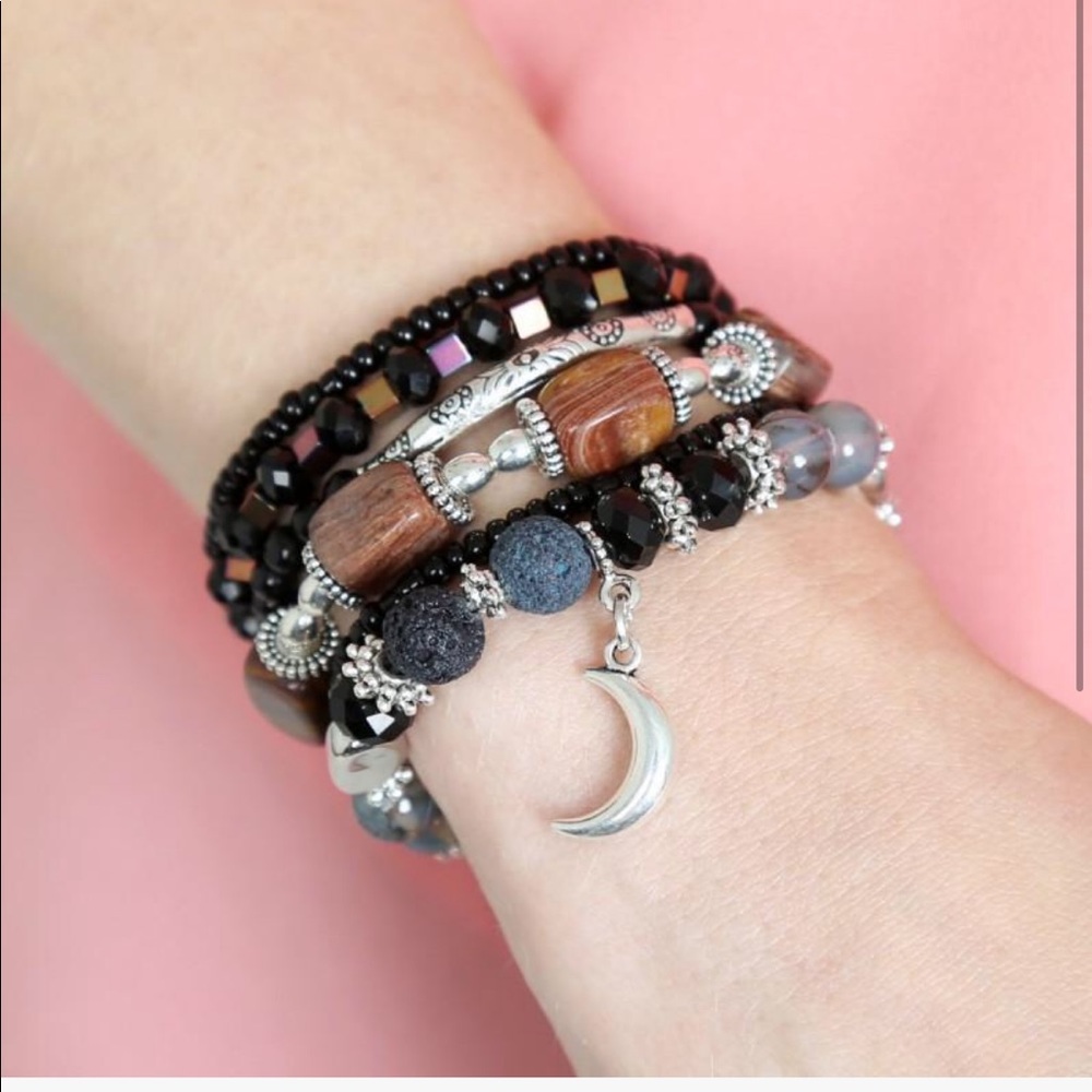 New Luxe Label Crescent Moon Bracelet Stack